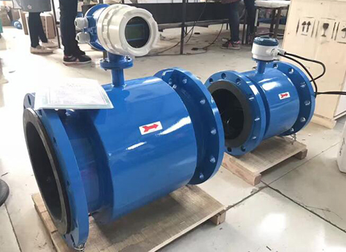 dn800電磁流量計產品圖